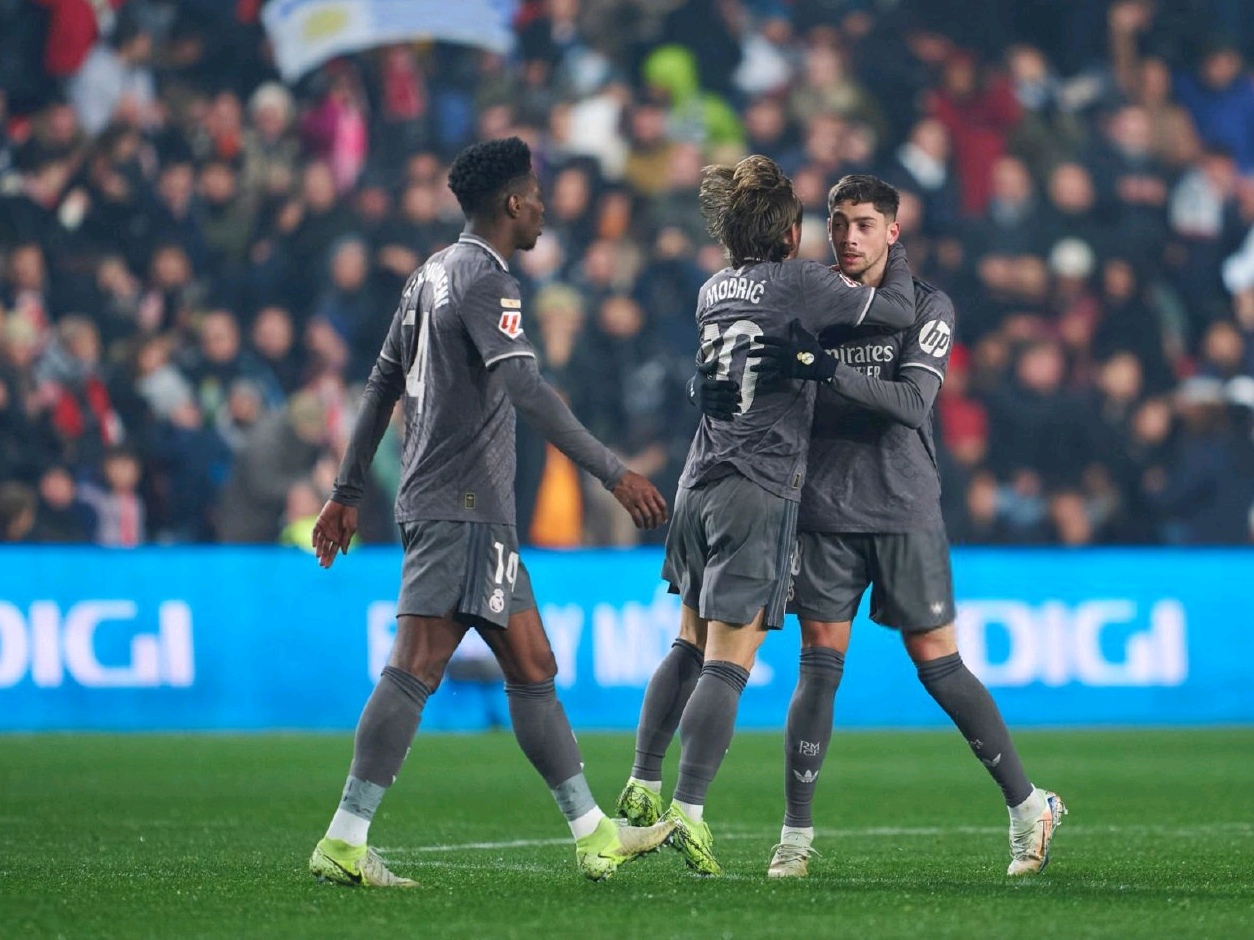 包含冲刺阶段意甲传出新动向，萨克拉门托国王手感冰凉，管理层表态——管理层满意，纪律约束更严格的词条