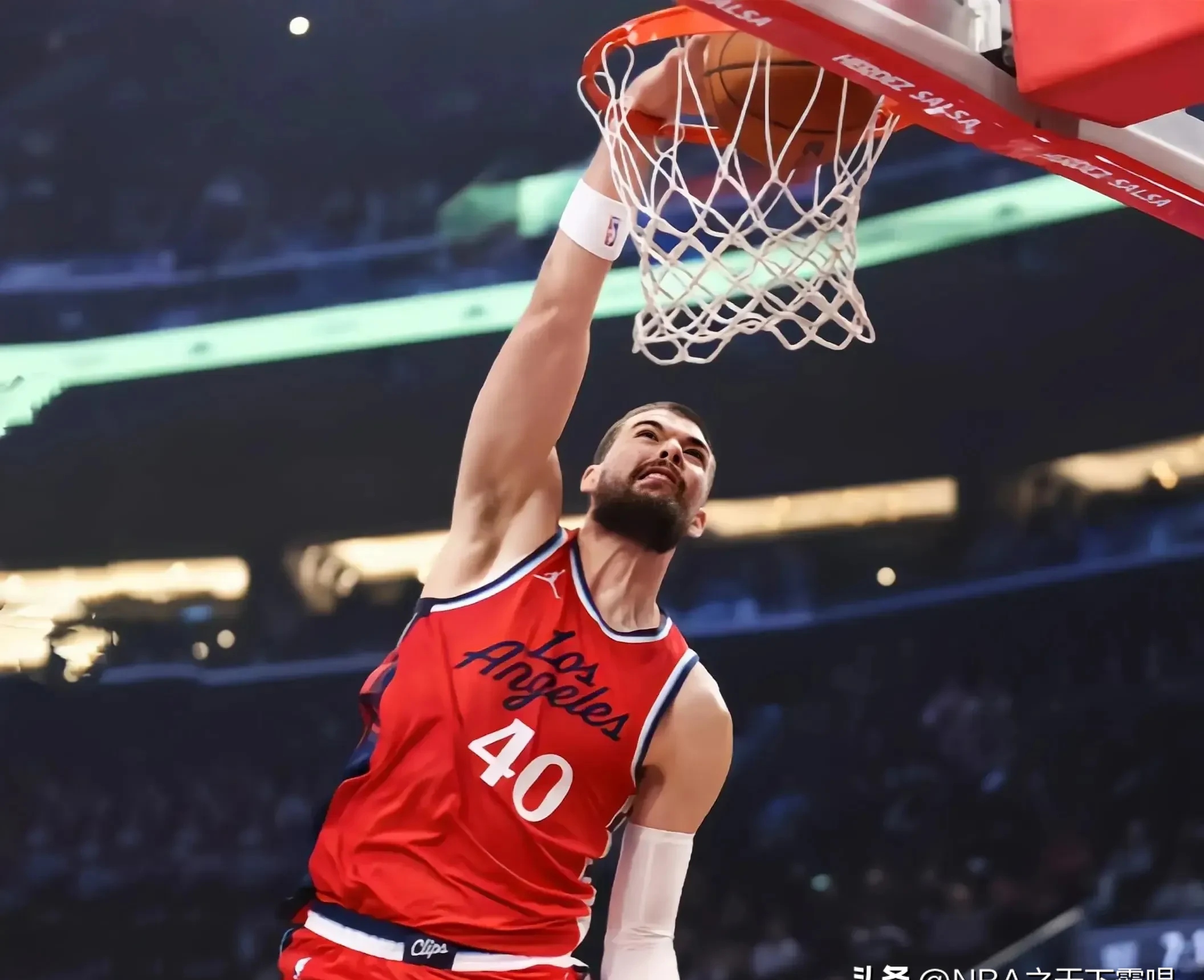 意大利杯清晨再迎强敌，洛杉矶快船战术微调，主帅态度——球迷炸锅，赛程密集仍需轮换的简单介绍