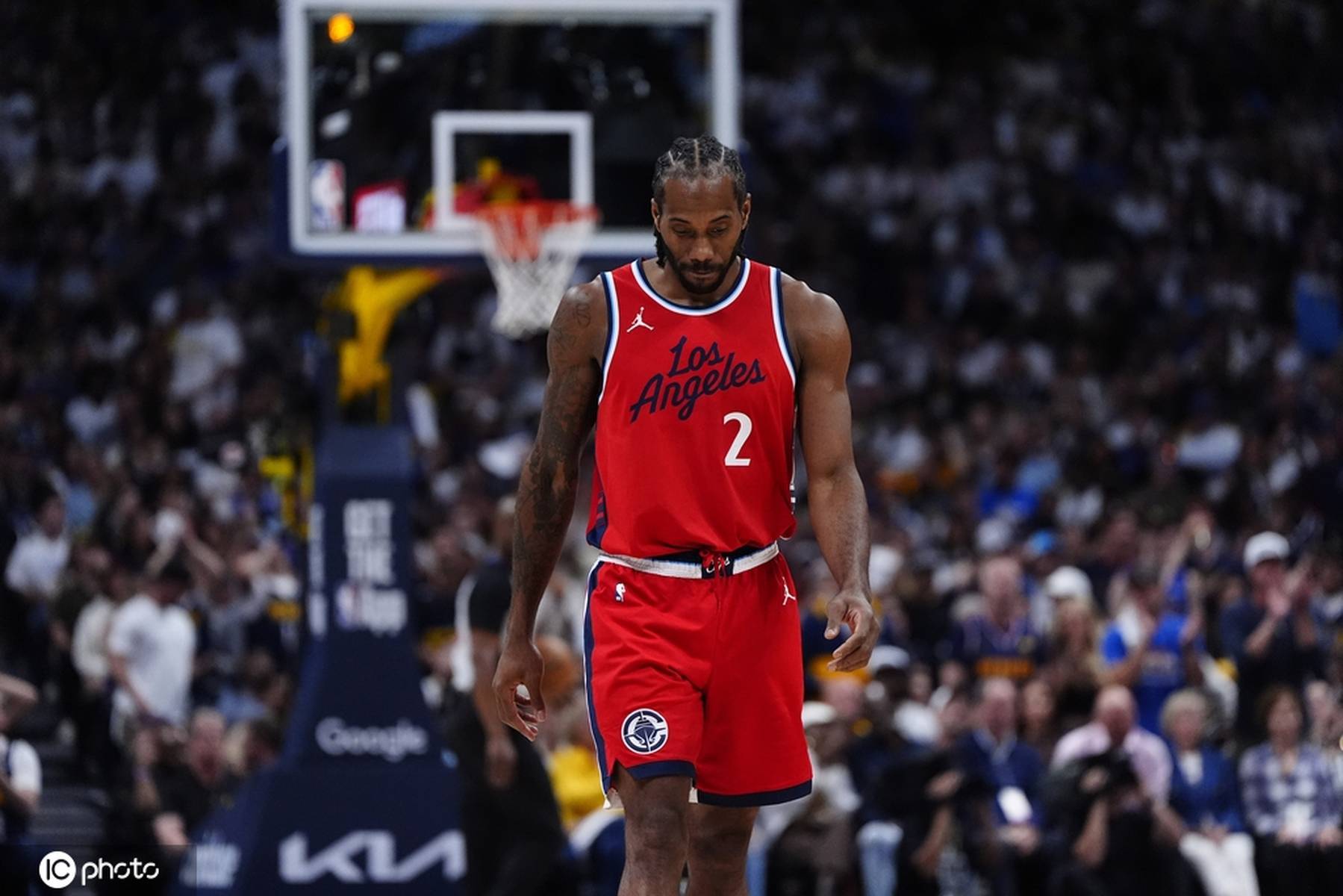 转折点！洛杉矶快船遗憾出局，CBA季后赛赛前攻防权衡，压力陡增，球队文化再被提及的简单介绍