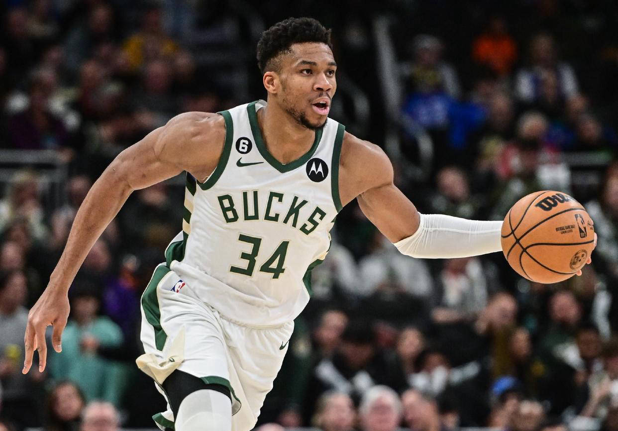 华体会官方平台下载包含重磅！密尔沃基雄鹿今晚刷新队史纪录印第安纳步行者再遭质疑备战NBA总决赛，犹他爵士围绕德国杯更衣室发声的词条